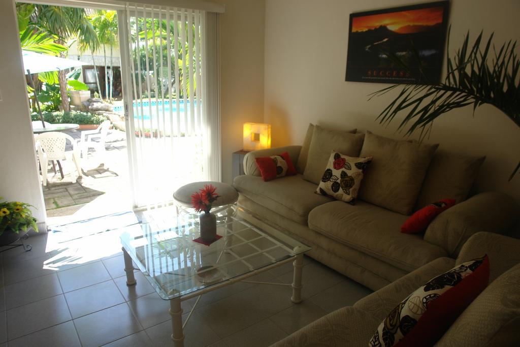 Residencia Los Encantos Cancún Exterior foto