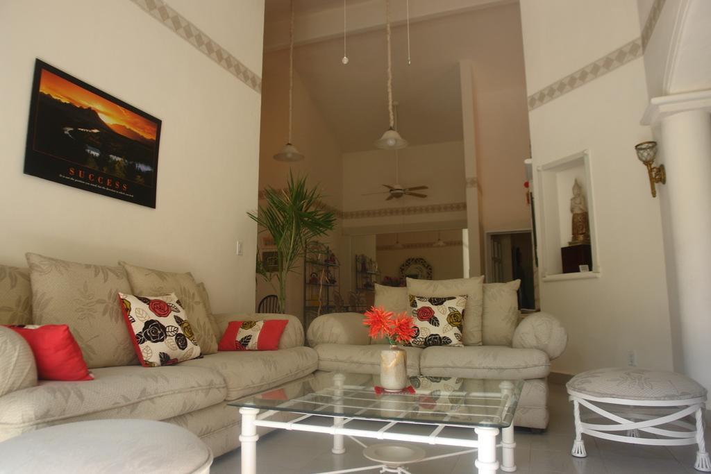 Residencia Los Encantos Cancún Exterior foto