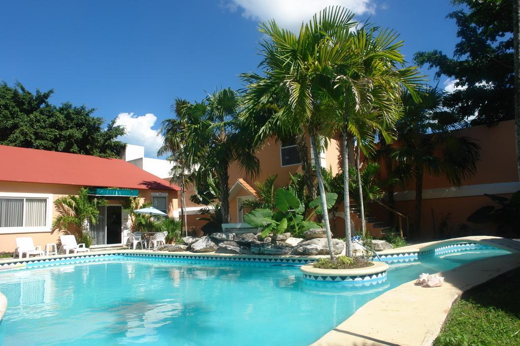 Residencia Los Encantos Cancún Exterior foto