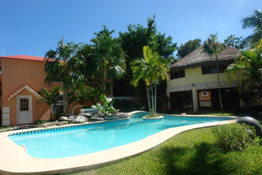 Residencia Los Encantos Cancún Exterior foto