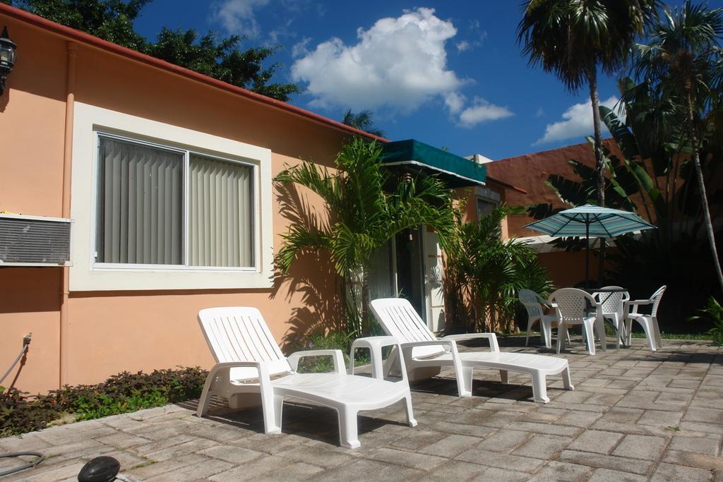 Residencia Los Encantos Cancún Exterior foto