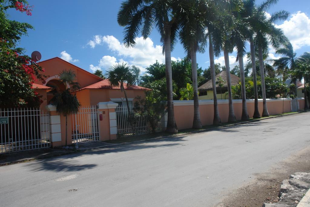Residencia Los Encantos Cancún Exterior foto